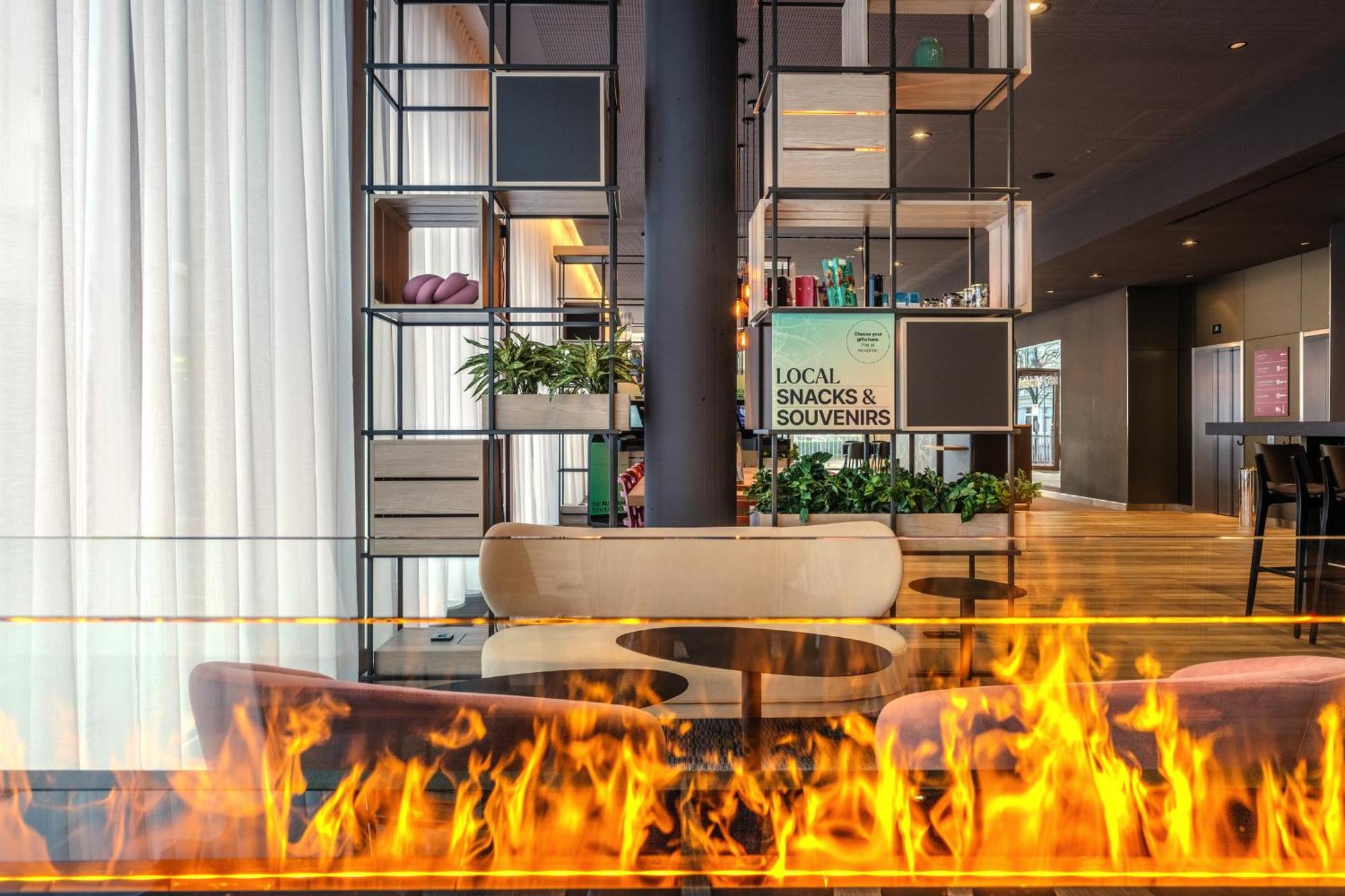 Intercityhotel Luebeck Exterior photo